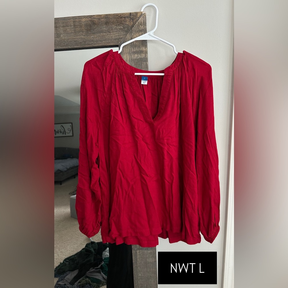 Old navy red top
